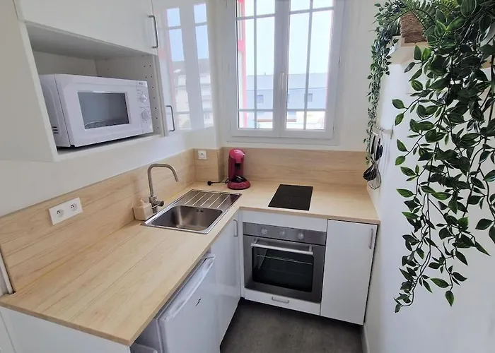 Proche Centre Et Apartment *